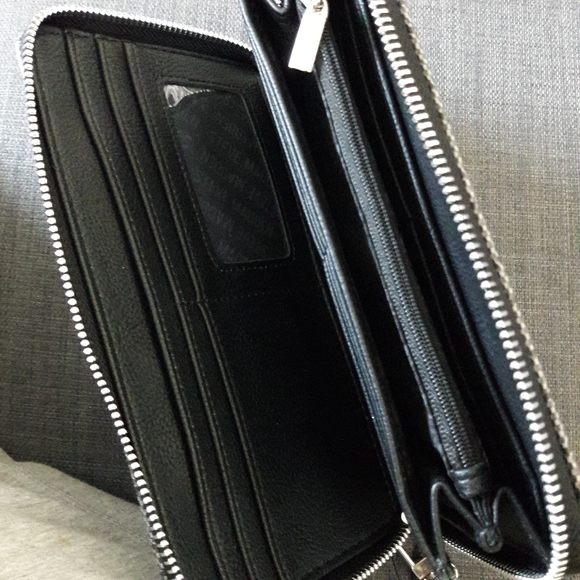 NWT FOSSIL TARA CLUTCH CHEETAH WALLET ORGANIZER - Picture 4 of 9